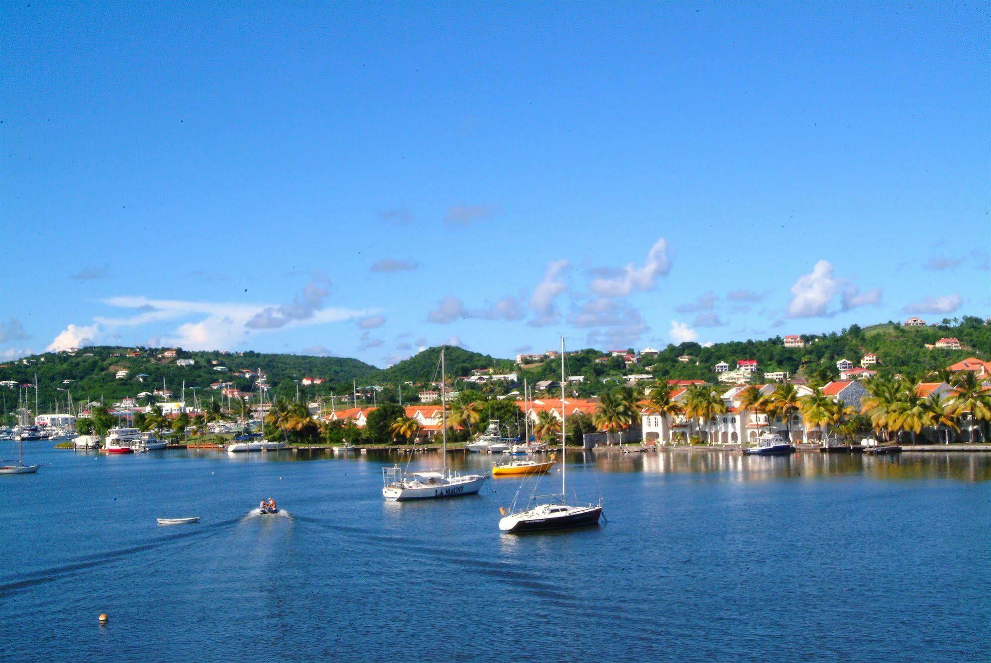 Rodney Bay The Harbourアパートホテル エクステリア 写真